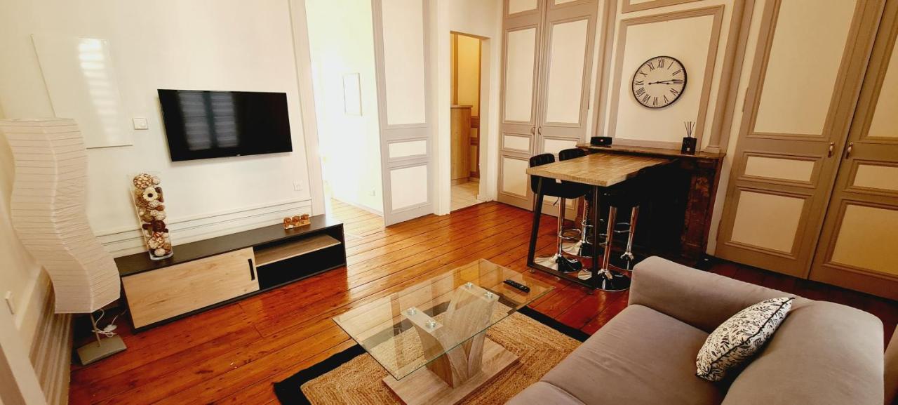 Appartement En Vieille Ville 볼로뉴쉬르메르 외부 사진