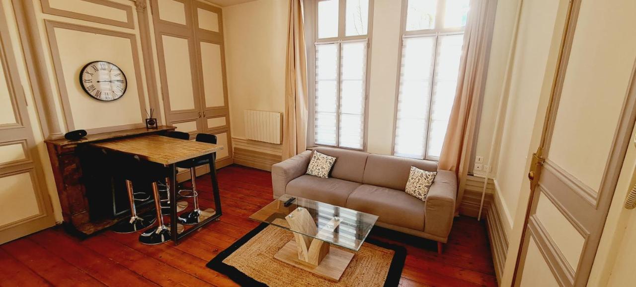 Appartement En Vieille Ville 볼로뉴쉬르메르 외부 사진